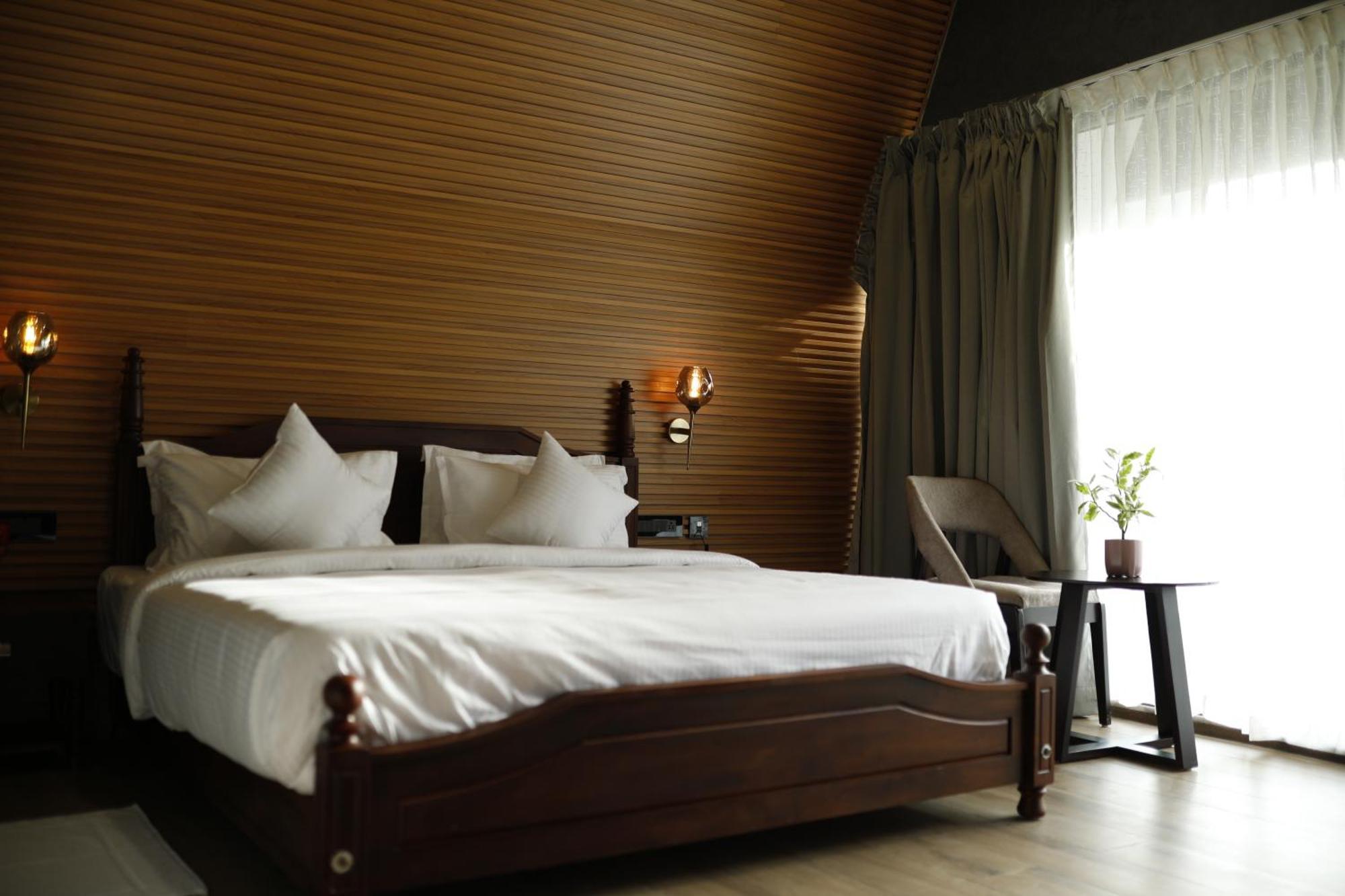 Leela'S 7Th Heaven Resort & Spa Trikunnapuzha Екстер'єр фото